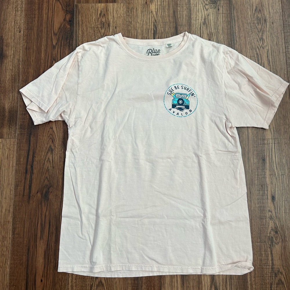 She Be Surfin’ Medium Pink T-shirt
